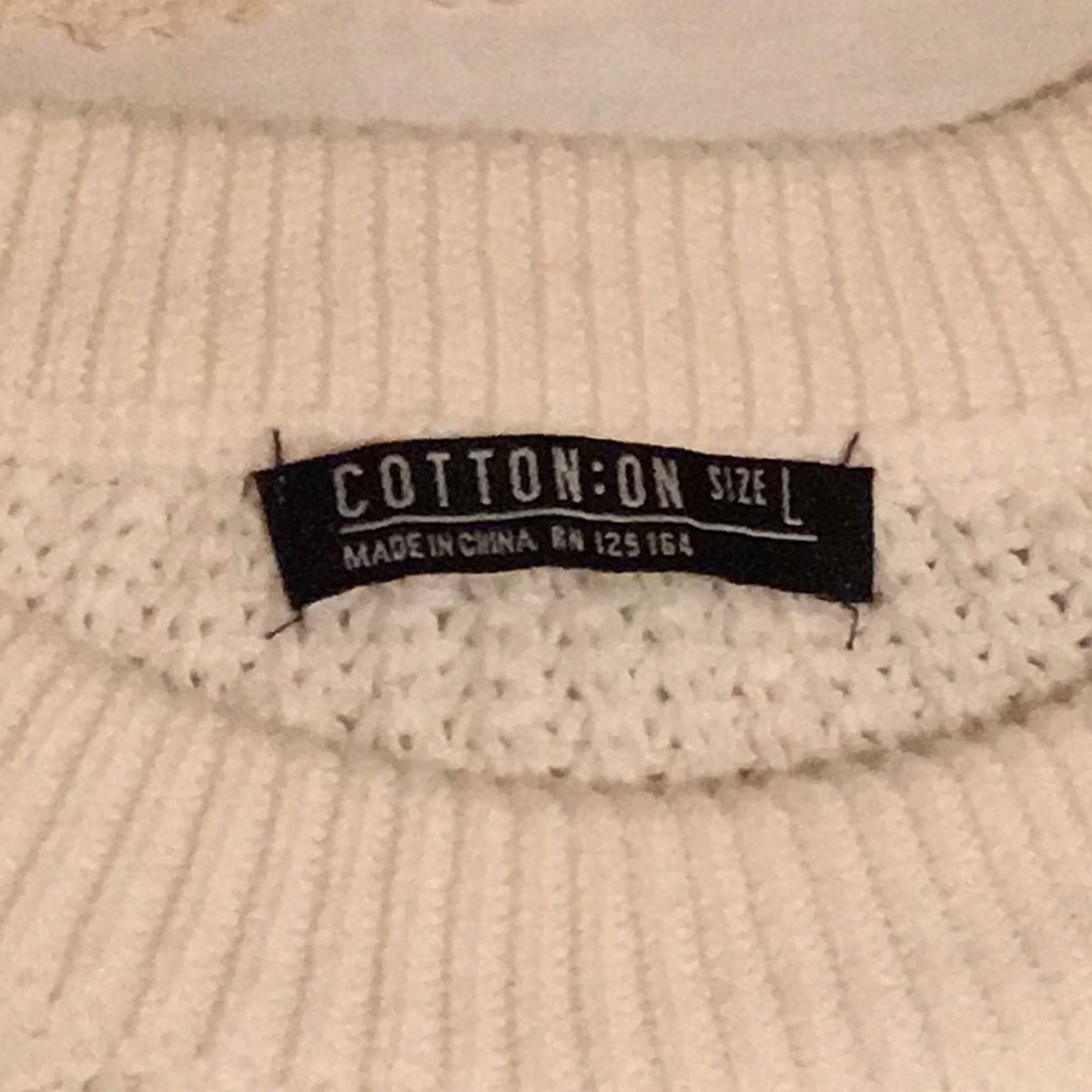 Side tie sweater - Picture 4 of 5